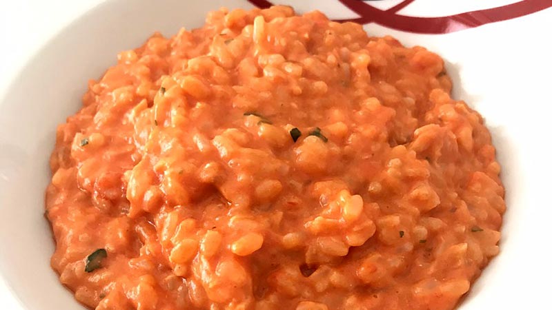 Risotto rosè al salmone