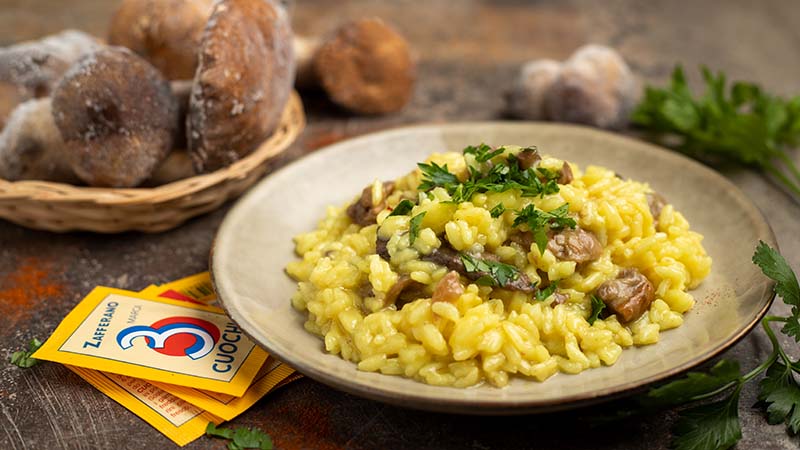 Risotto zafferano e funghi porcini