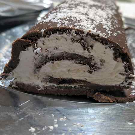 Rotolo cioccolato e panna senza cottura