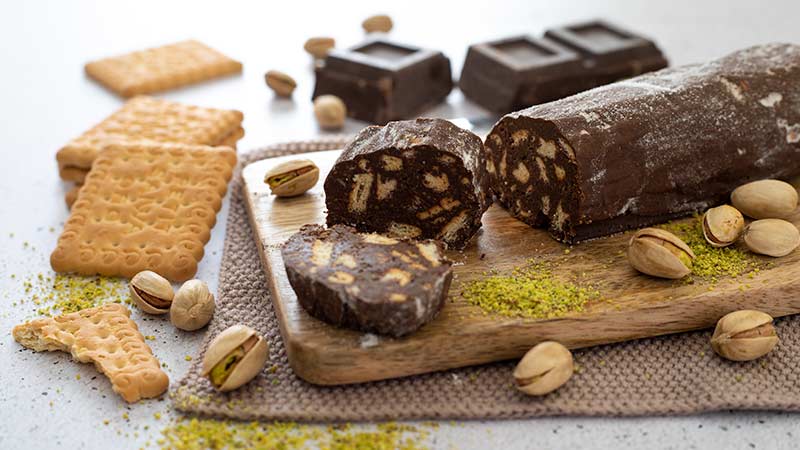 Salame di cioccolato e pistacchi