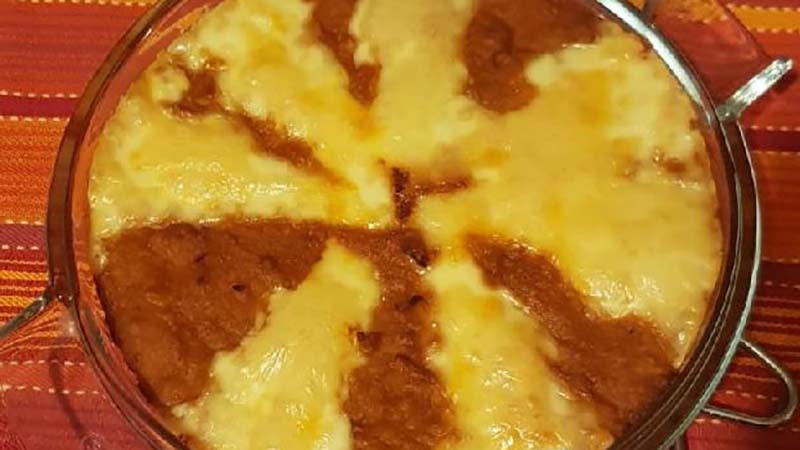 Salsa messicana di fagioli e formaggio