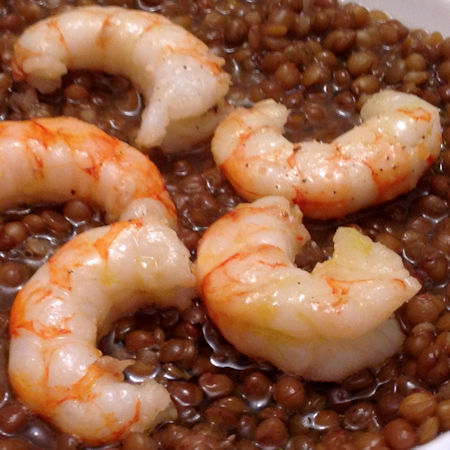 Scampi con lenticchie