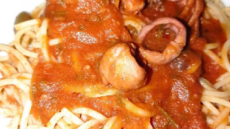 Spaghetti con moscardini (per 1 persona)