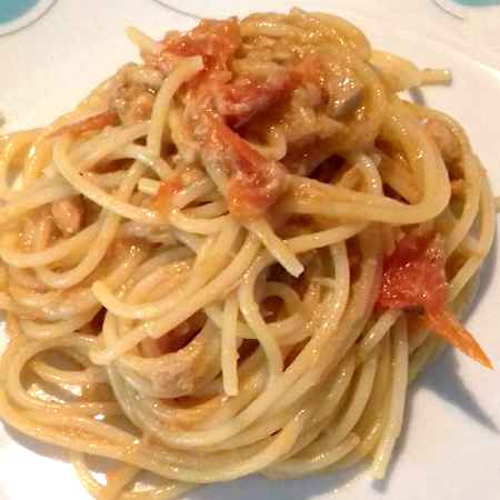 Spaghetti risottati con tonno e pachino