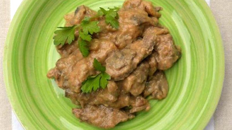 Spezzatino alla Stroganoff