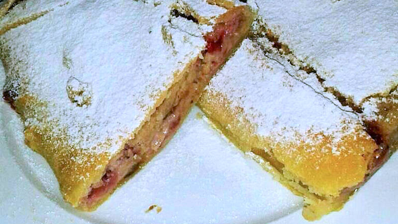 Strudel fragole e ricotta