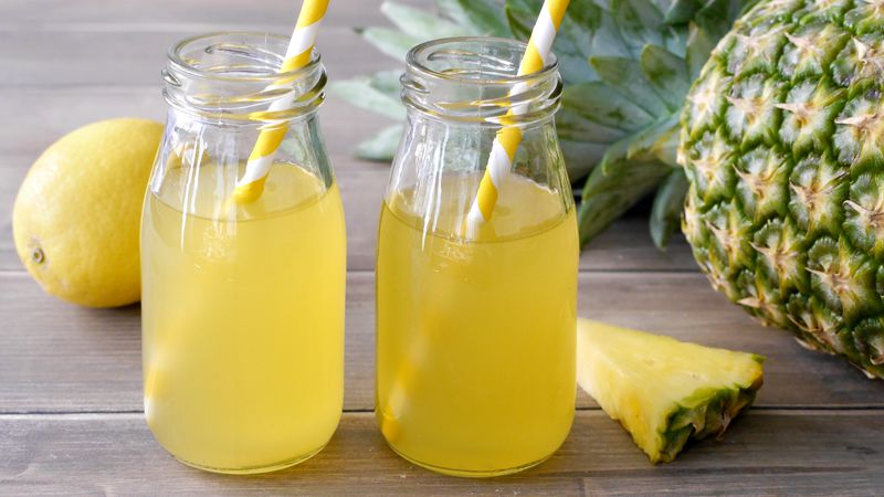 Succo di frutta all'ananas