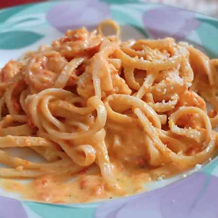 Sugo peperoni e gamberetti