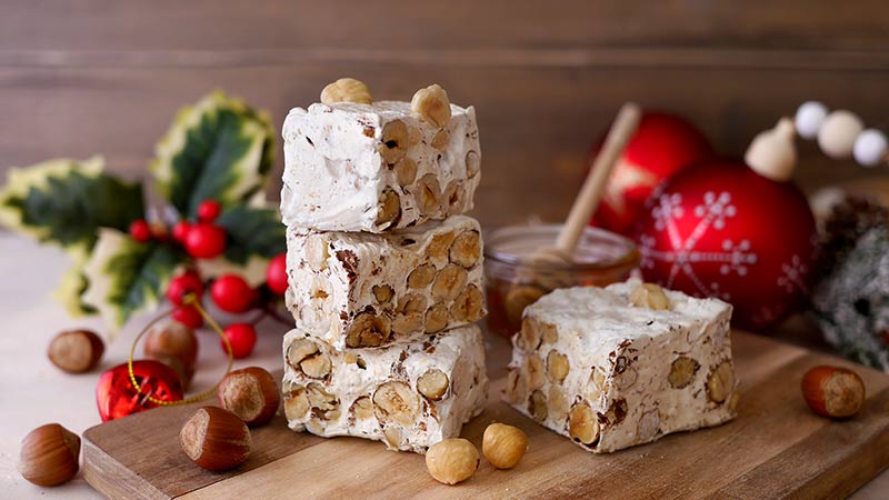 Torrone morbido con nocciole