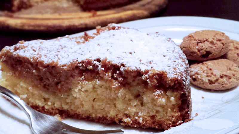 Torta agli amaretti