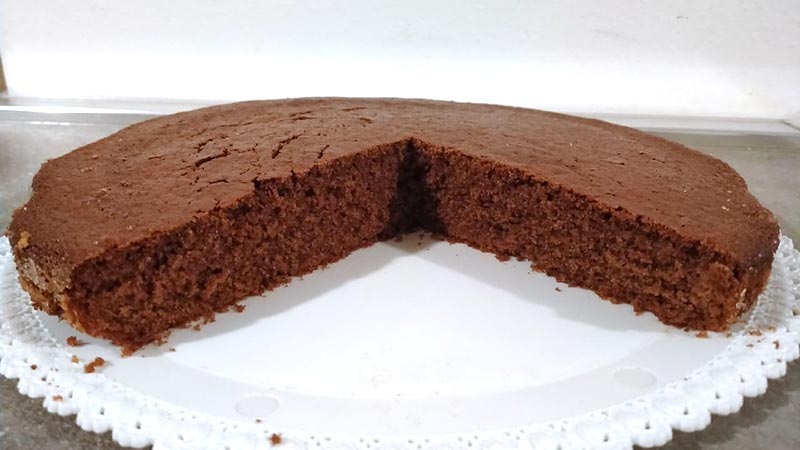 Torta al cacao con yogurt greco senza glutine