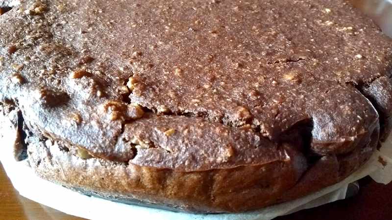 Torta al cacao e pane raffermo