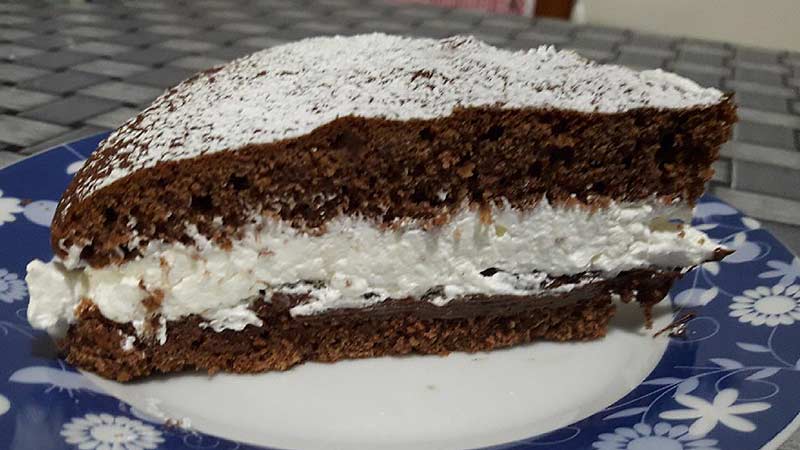 Torta al cacao panna e nutella