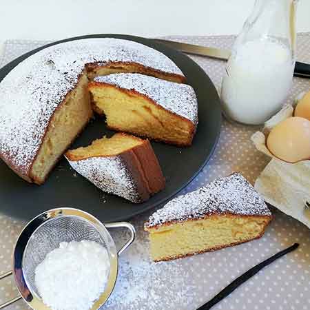 Torta al latte caldo