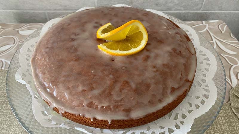 Torta al limone e arancia glassata