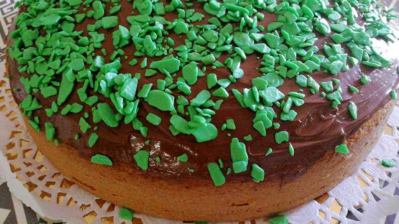 Torta aliena alla menta