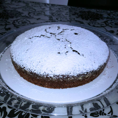 Torta all'acqua al cacao (senza uova)