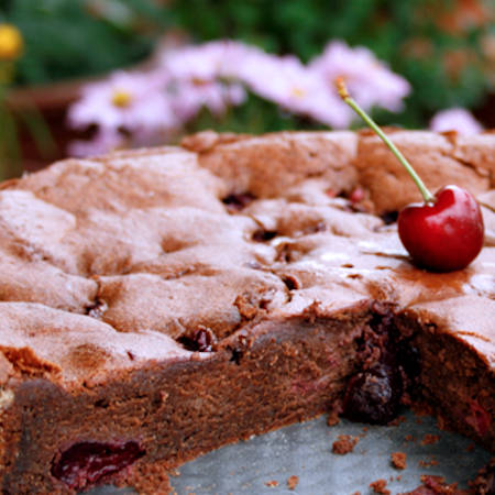 Torta alle ciliegie e cacao