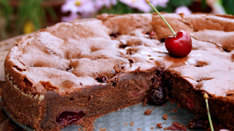 Torta alle ciliegie e cacao