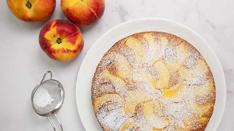 Torta alle pesche