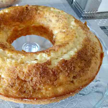 Ciambellone alle mele soffice e cremoso