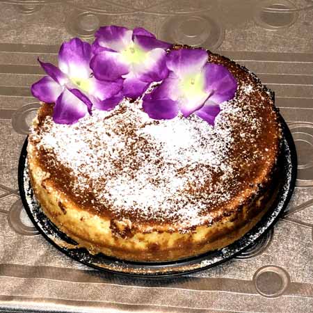 Torta con crema al limone