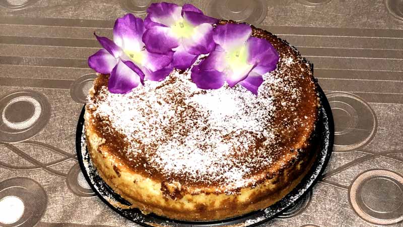 Torta con crema al limone