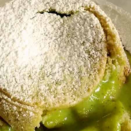 Torta della nonna al pistacchio