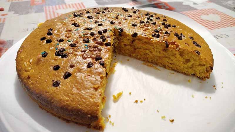 Torta di carote e mandorle senza uova