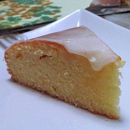 Torta glassata alla marmellata