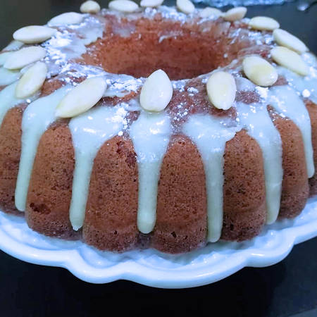 Torta mandorla e cioccolato bianco