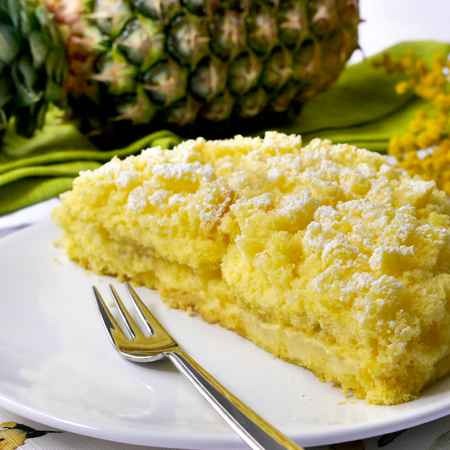 Torta mimosa all'ananas