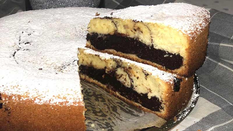 Torta nuvola con crema al cioccolato