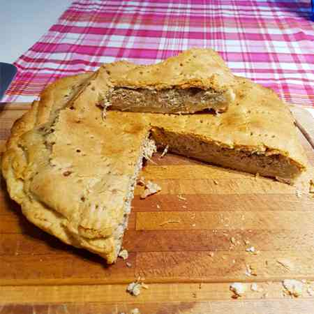 Torta Pasqualina carciofi e salumi