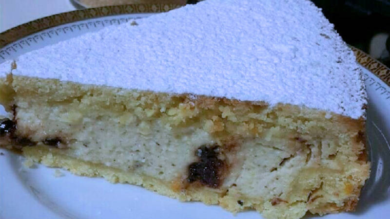 Torta pasticciotto con ricotta e gocce di cioccolato