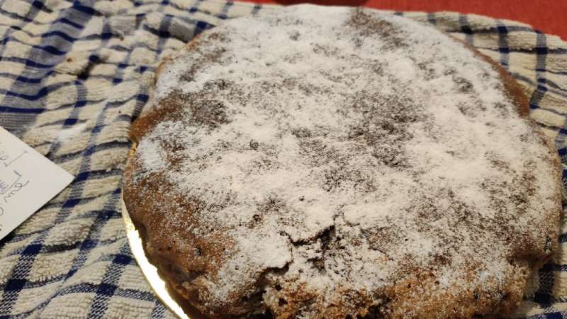 Torta pere, noci e gocce di cioccolato