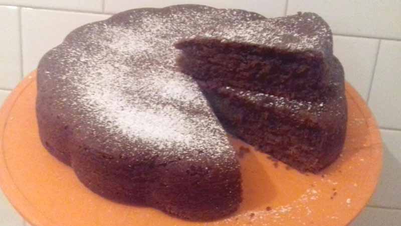 Torta semplice al cioccolato