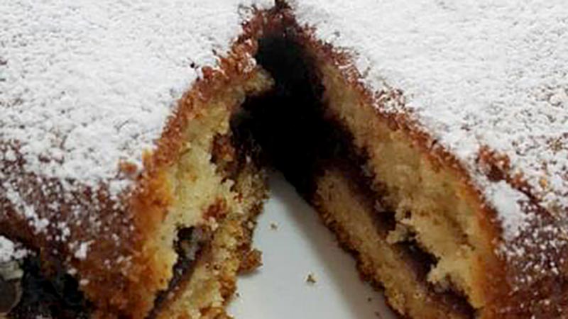 Torta versata alla Nutella