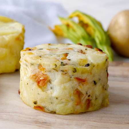 Tortini di patate e fiori di zucca