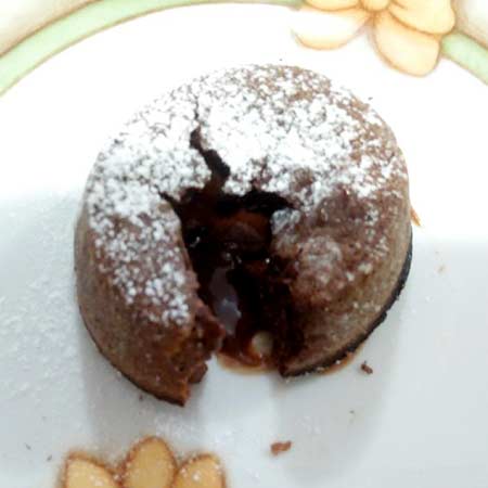 Tortino al cioccolato, arancia e cannella