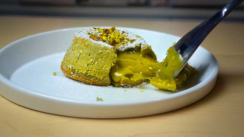 Tortino al pistacchio dal cuore morbido