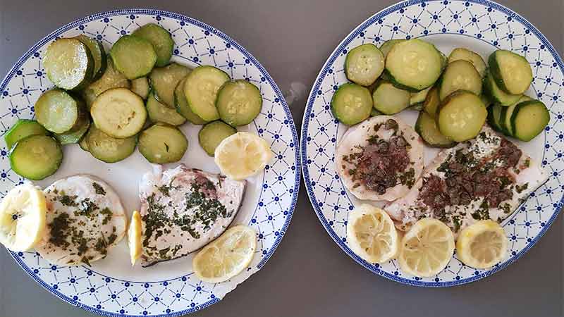 Tranci di pesce con zucchine al varoma