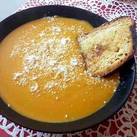 Vellutata d'autunno zucca e castagne