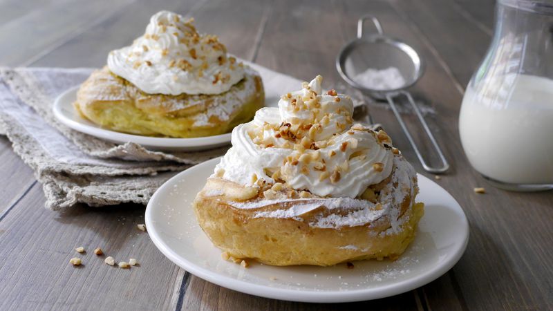 Zeppole di San Giuseppe alla panna al forno