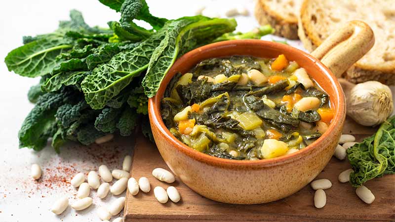 Zuppa di cavolo nero e cannellini - Ricette Bimby