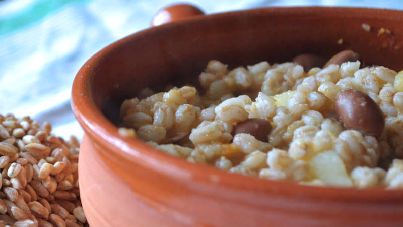 Zuppa di farro e fagioli